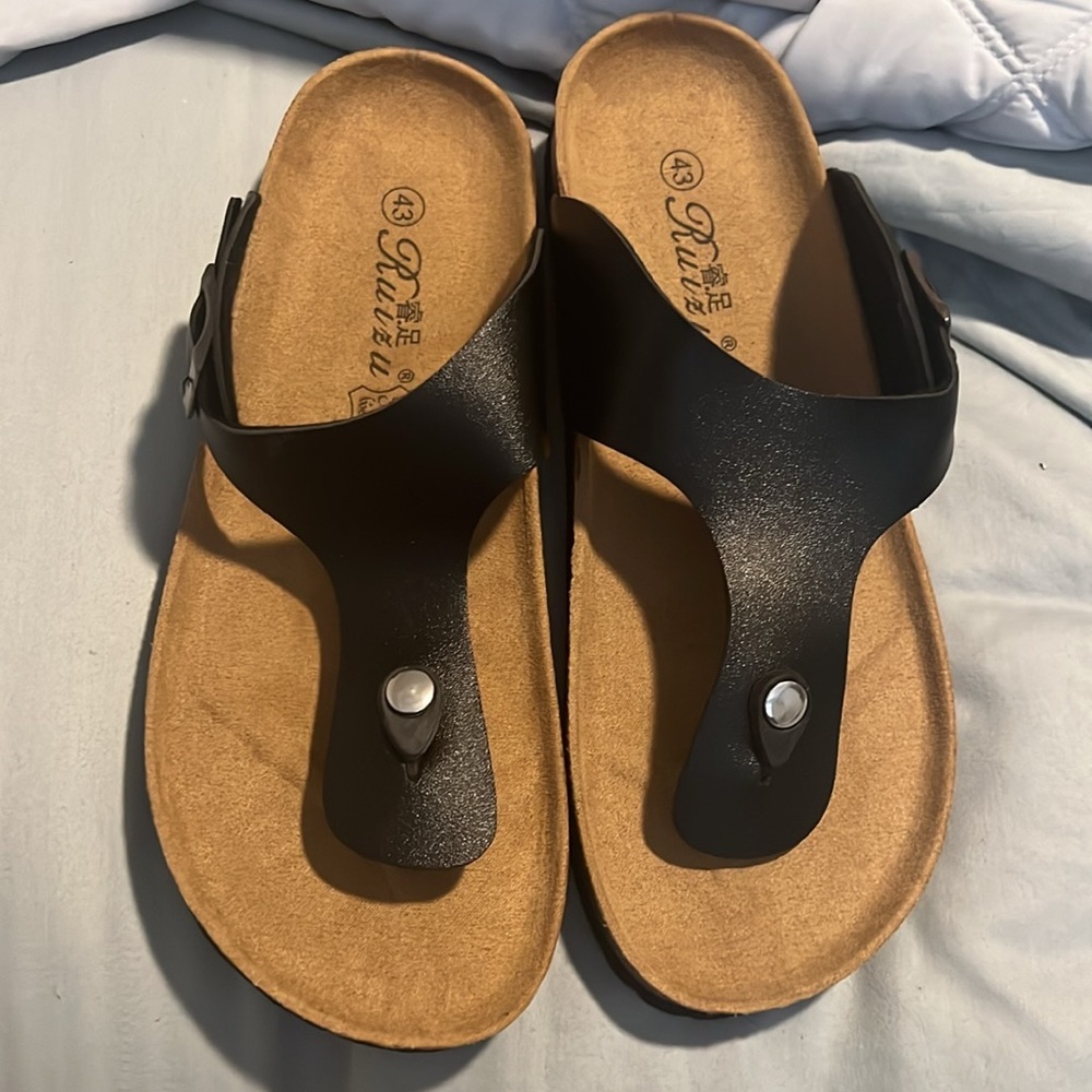 women’s sandals size 11